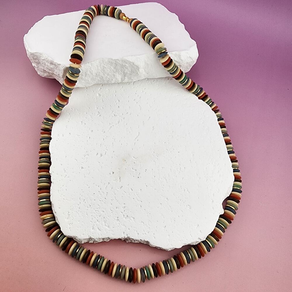 Vintage Multicolor Disc Bead Necklace Boho Gold Tone Barrel Clasp 25"